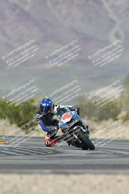 media/Jan-15-2026-Racers Edge (Thu) [[dfebeb70ab]]/2-A Group/Session 5 (Turn 5)/